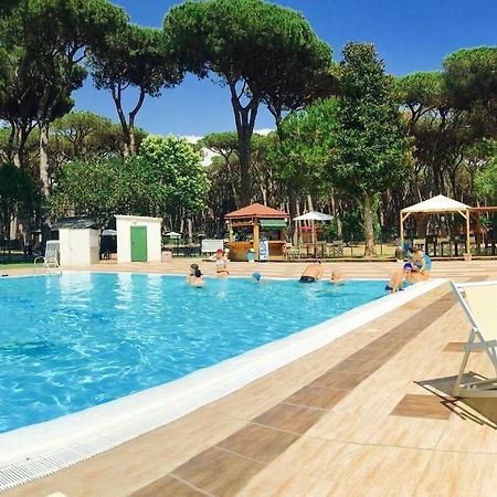 Isola Verde Camping Village Nettuno Exterior photo